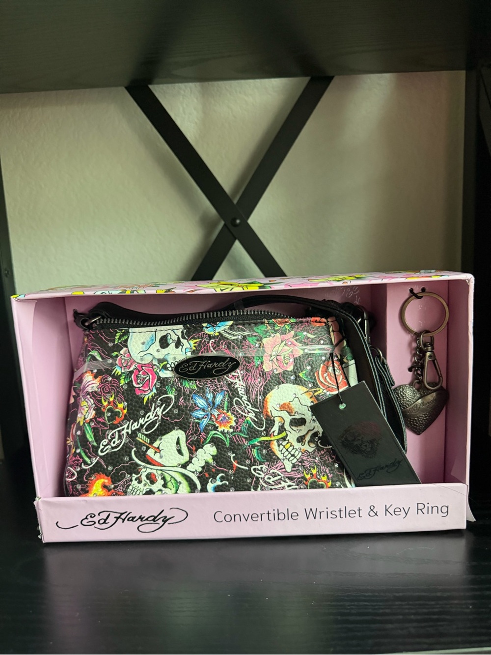 Ed Hardy Black Floral Skull Purse with Bay Charm NWT - Picture 3 of 3